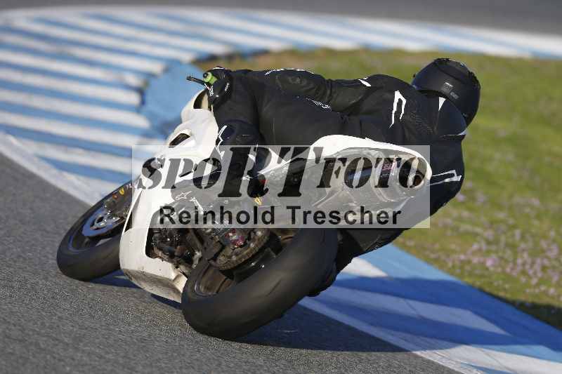 /01 24.-27.01.2025 Moto Center Thun Jerez/gruen-green/333